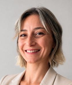 Ana Reyes 