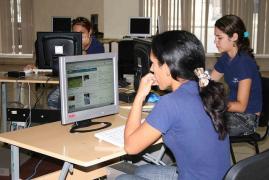 5828485223_d7070b7a0a_z