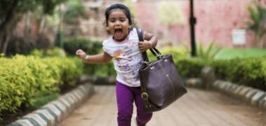 niña hiperactiva