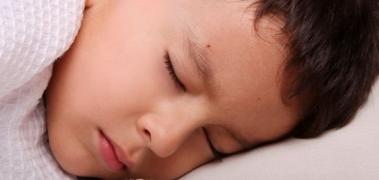niño durmiendo
