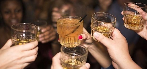 Un estudio de la UAM relaciona el consumo de alcohol en la juventud con cambios emocionales, cognitivos y cerebrales