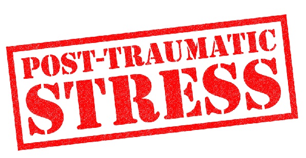 Características del trastorno de estrés postraumático complejo en jóvenes con después de exposición a múltiples traumas